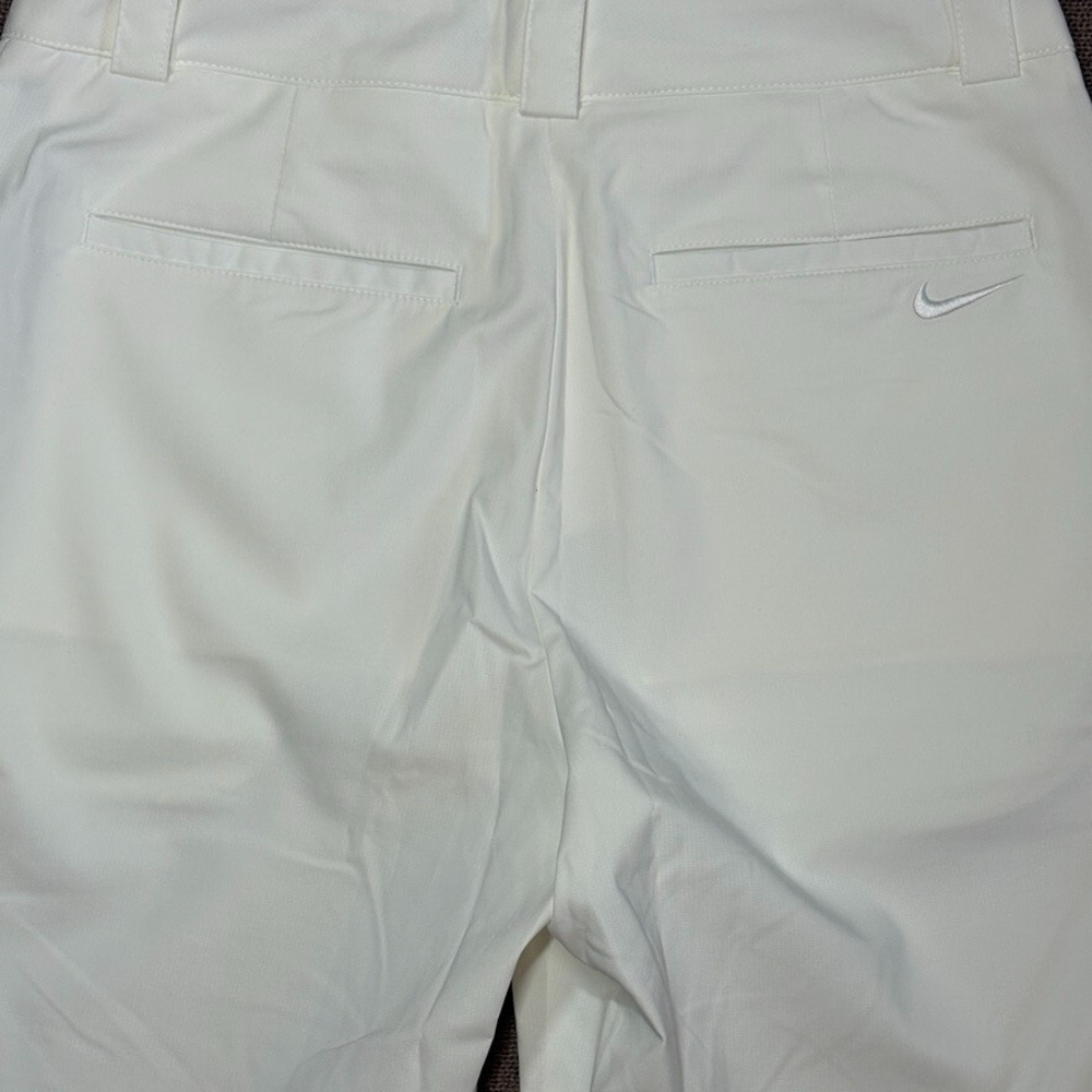 NWT Nike Golf Dri-Fit Tour Performance Womens 2 Bermuda Golf Performance Shorts - Picture 7 of 7
